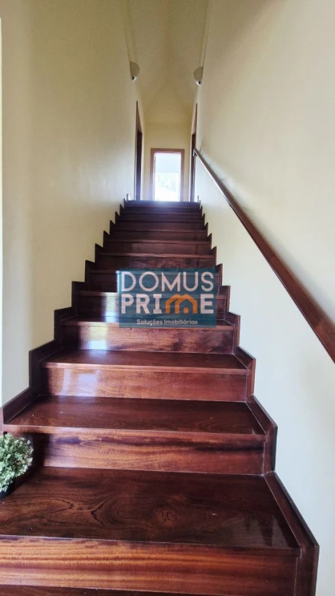 Moradia T5 para Venda em Forjães