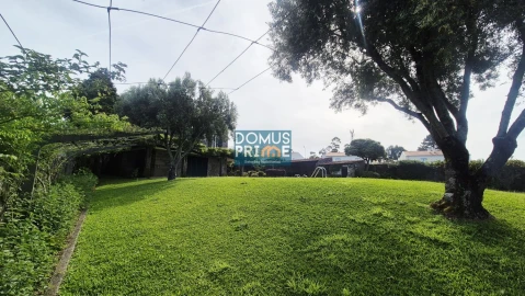 Moradia T5 para Venda em Forjães