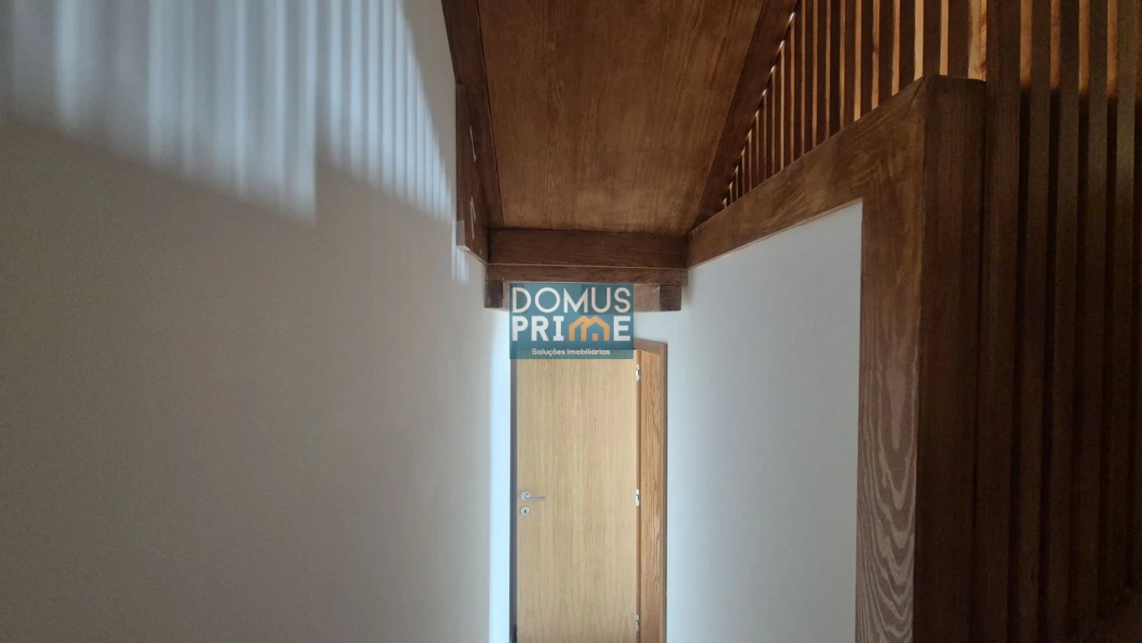 Moradia T2 para Venda em Eira Vedra Foto 11