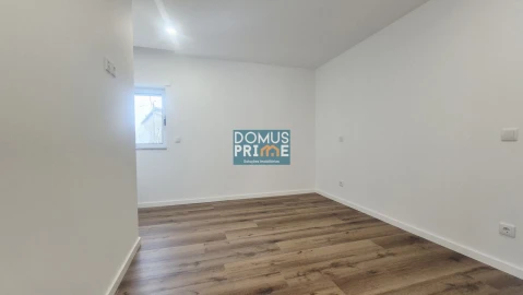 Apartamento T3 para Venda em Cabanelas