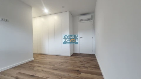 Apartamento T3 para Venda em Cabanelas