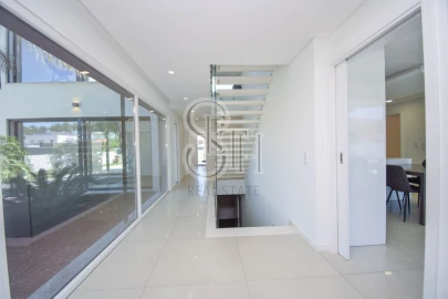 Moradia T5 para Venda em Corroios