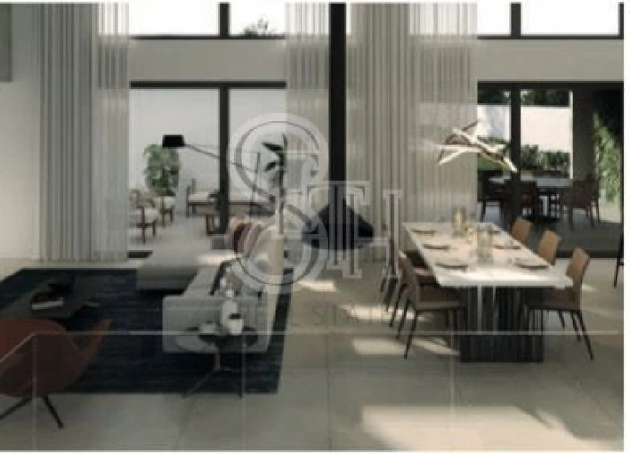 Moradia T4 para Venda em Corroios Foto 6