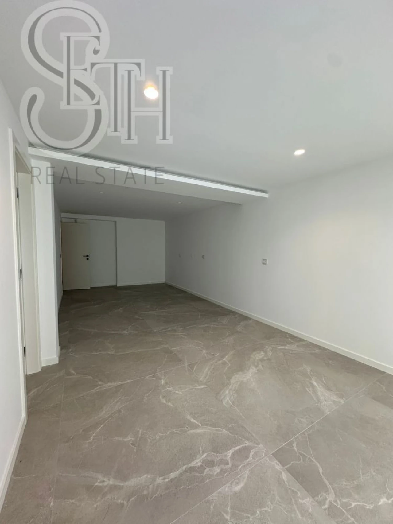 Moradia T5 para Venda em Charneca de Caparica e Sobreda Foto 37