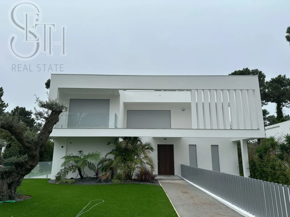Moradia T5 para Venda em Charneca de Caparica e Sobreda Foto 7