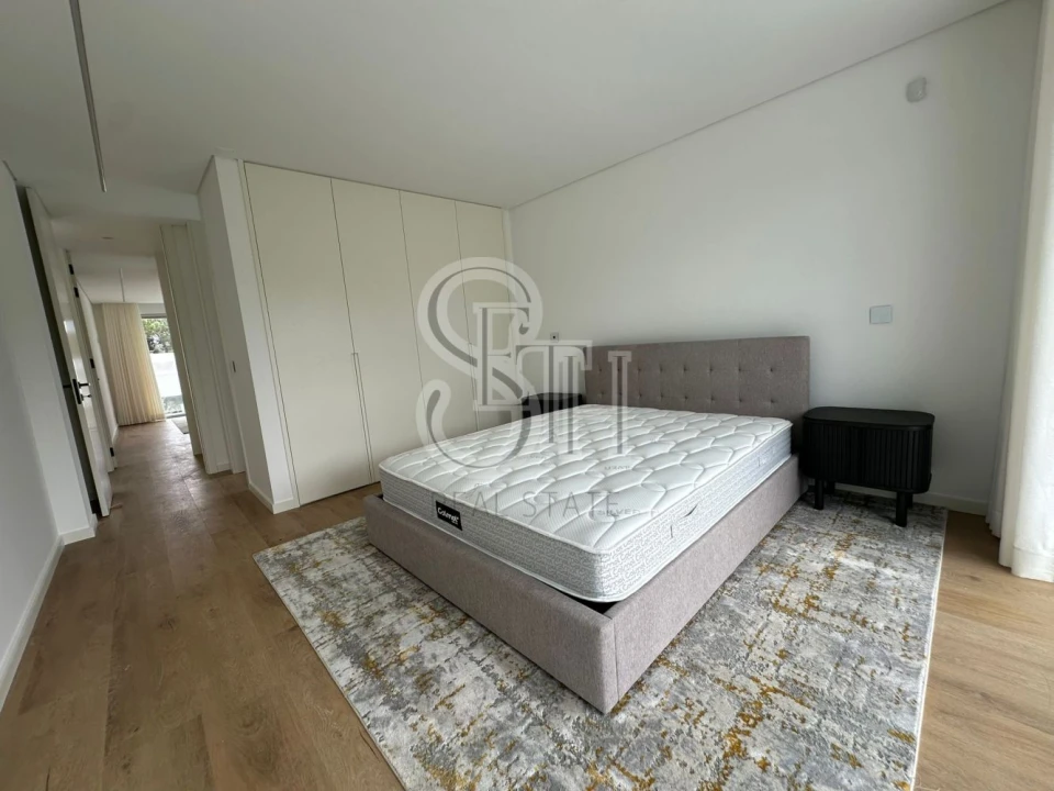 Moradia T5 para Venda em Charneca de Caparica e Sobreda Foto 29