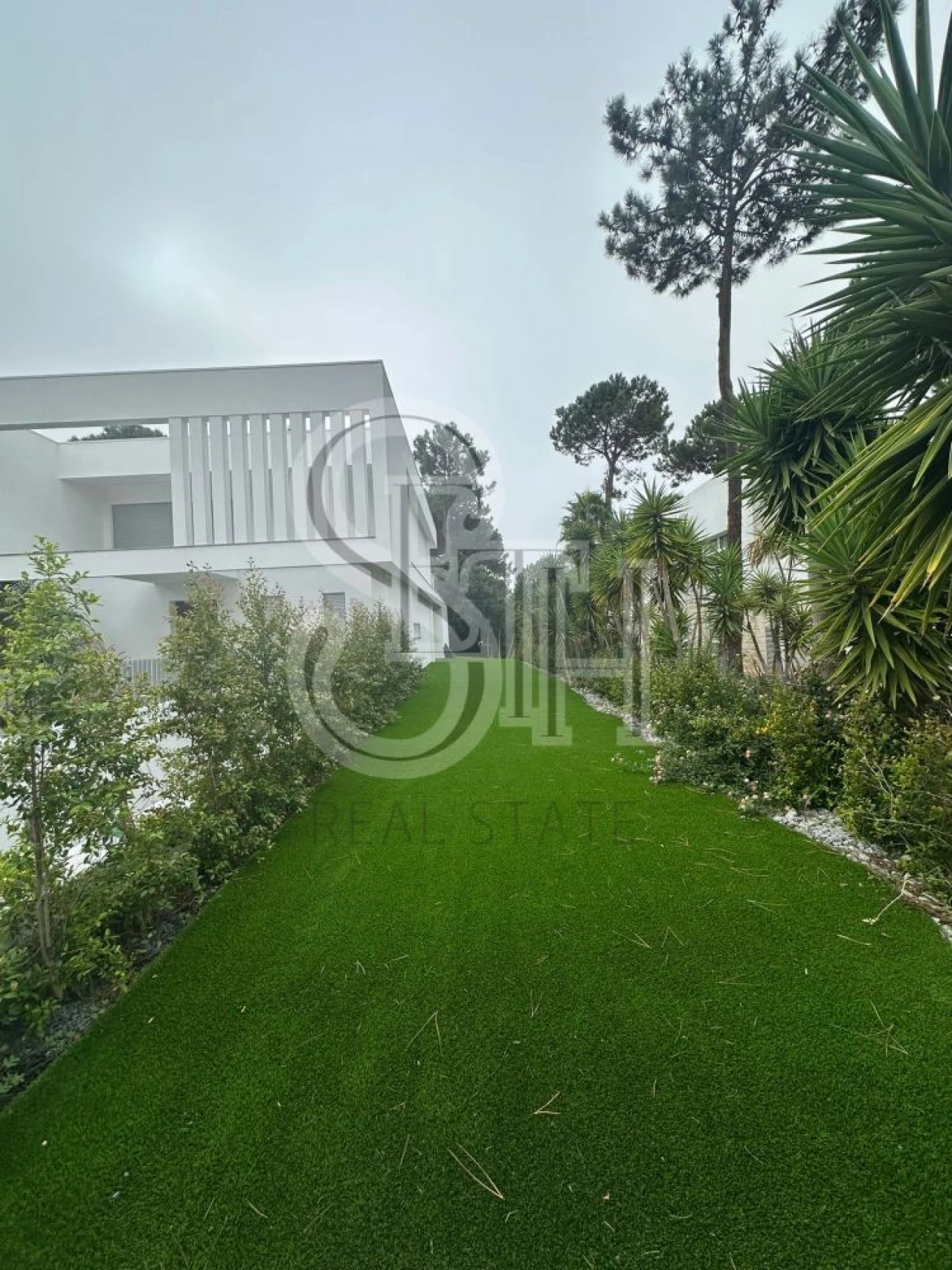 Moradia T5 para Venda em Charneca de Caparica e Sobreda Foto 9