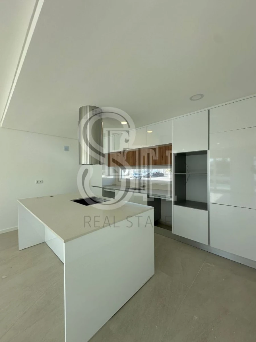 Moradia T3 para Venda em Charneca de Caparica e Sobreda Foto 6