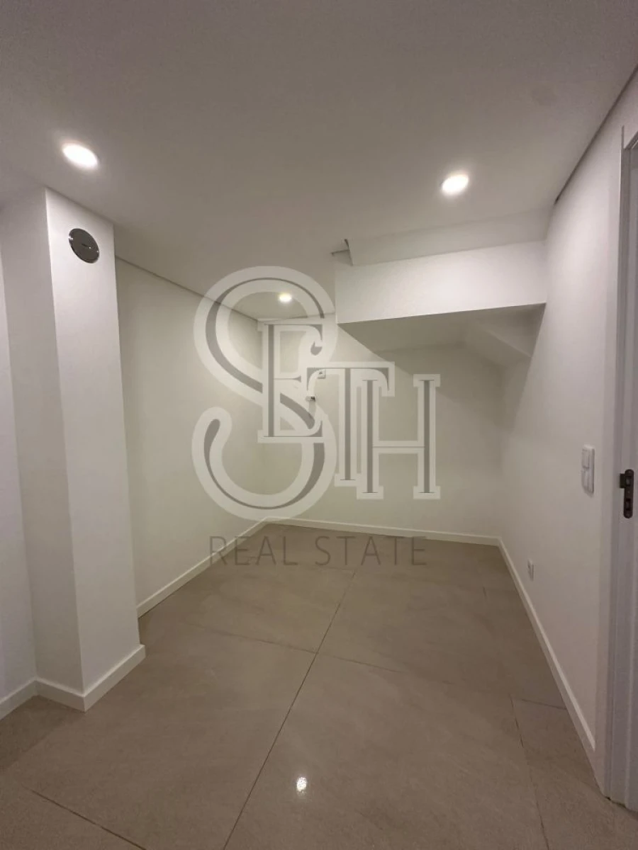 Moradia T3 para Venda em Charneca de Caparica e Sobreda Foto 39