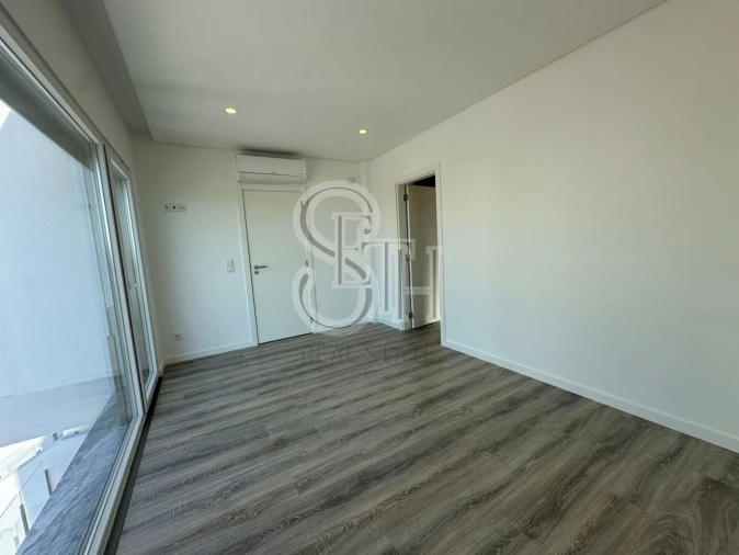 Moradia T3 para Venda em Charneca de Caparica e Sobreda Foto 21