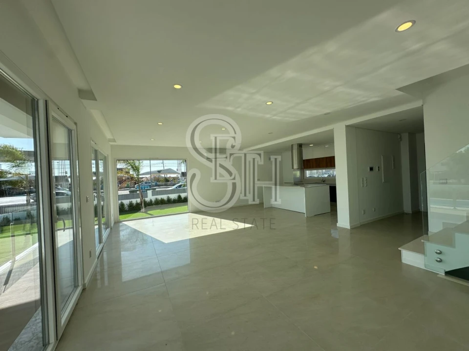 Moradia T3 para Venda em Charneca de Caparica e Sobreda Foto 12