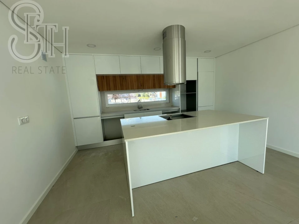Moradia T3 para Venda em Charneca de Caparica e Sobreda Foto 17