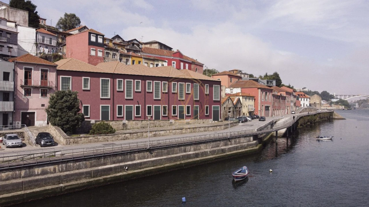 Apartamento T1 para Venda em Santa Marinha e São Pedro da Afurada Foto 11