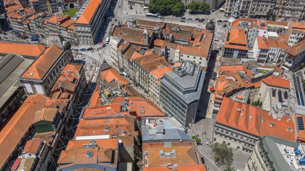 Apartamento T2 para Venda em Cedofeita, Santo Ildefonso, Sé, Miragaia, São Nicolau e Vitória Foto 9