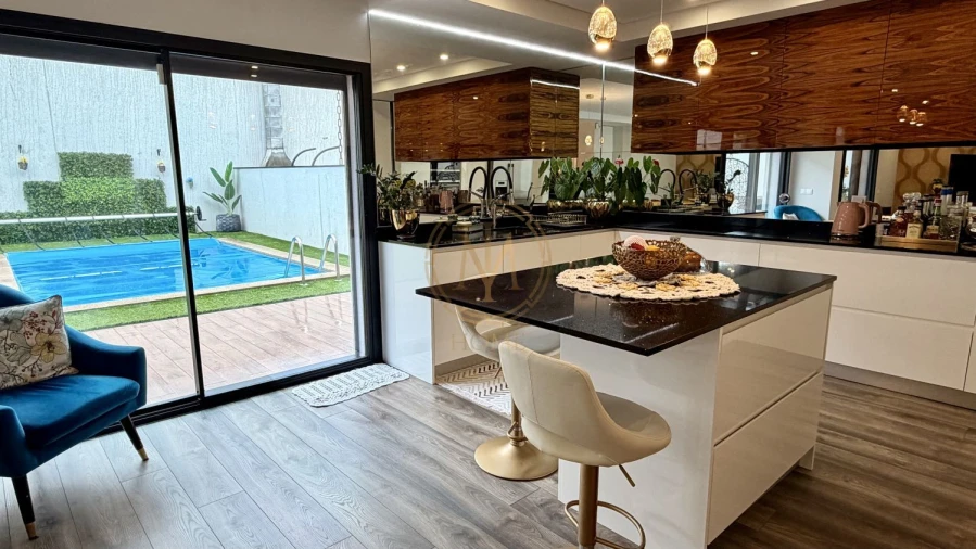 Moradia T4 para Venda em Canidelo