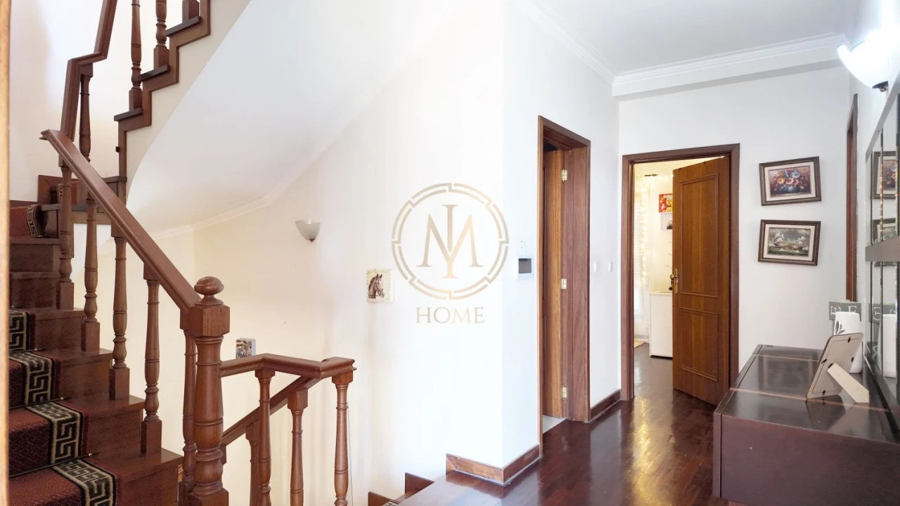 Moradia T4 para Venda em Grijó e Sermonde Foto 11