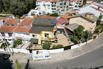 Moradia T4 para Venda em Grijó e Sermonde