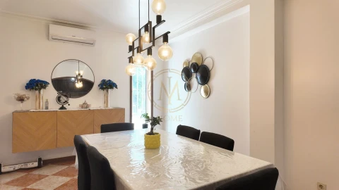 Moradia T4 para Venda em Grijó e Sermonde