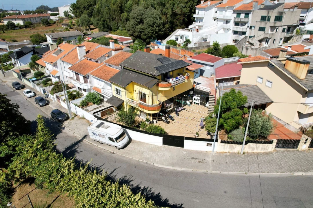 Moradia T4 para Venda em Grijó e Sermonde Foto 21