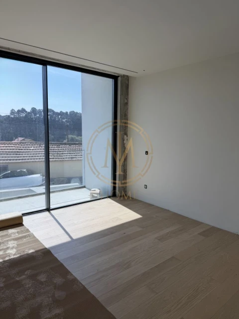 Moradia T4 para Venda em Canidelo