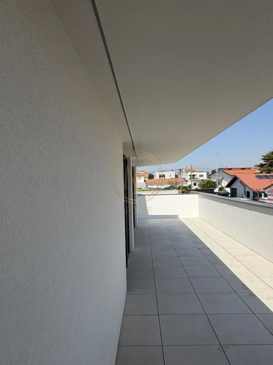 Moradia T4 para Venda em Canidelo Foto 5