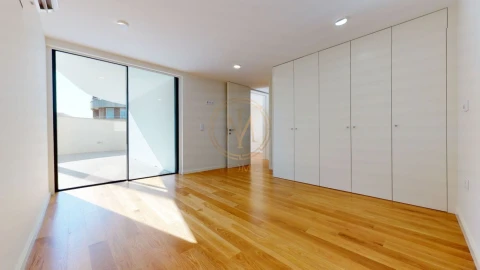 Moradia T2 para Venda em Madalena