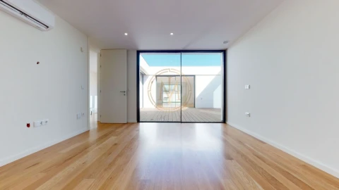 Moradia T2 para Venda em Madalena