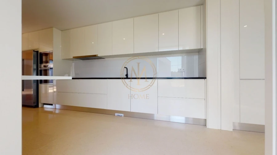 Moradia T2 para Venda em Madalena Foto 5