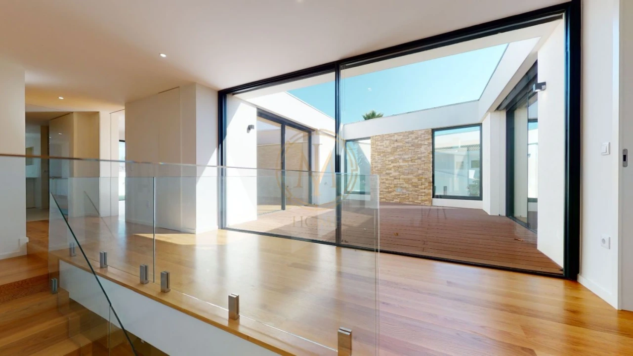 Moradia T2 para Venda em Madalena Foto 13