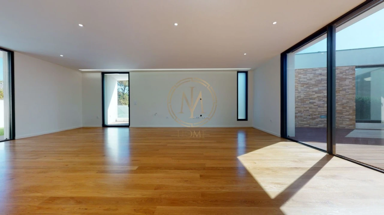 Moradia T2 para Venda em Madalena Foto 11