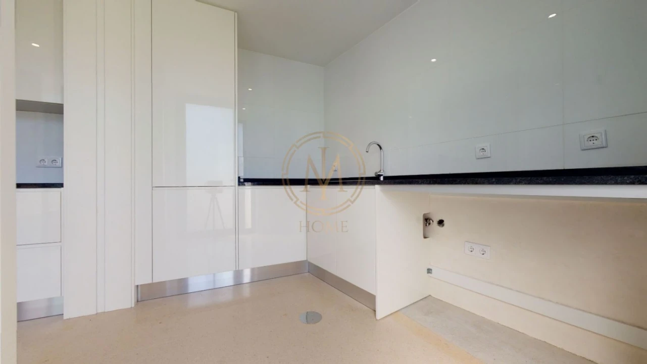 Moradia T2 para Venda em Madalena Foto 9