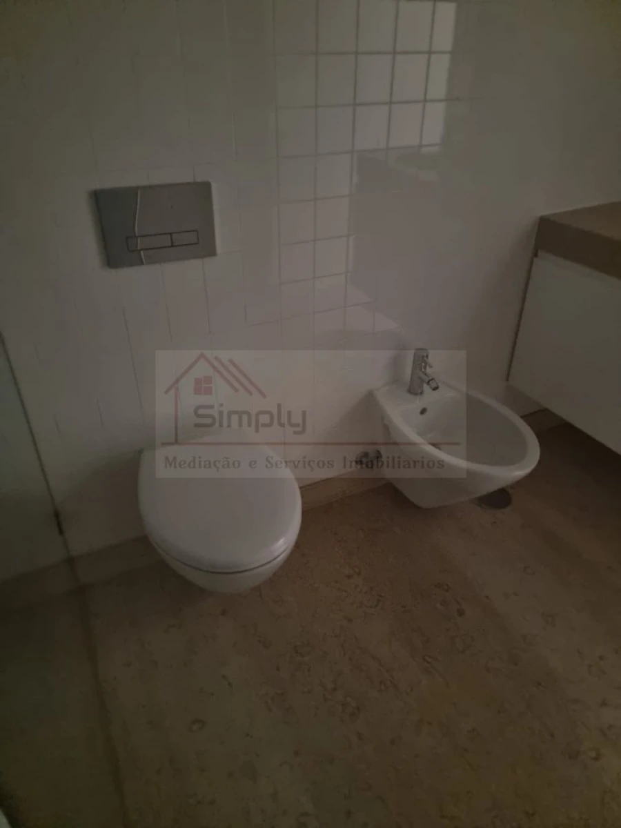 Apartamento T0 para Venda em Alcantara Foto 9