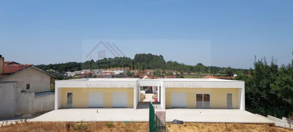 Moradia T3 para Venda em Arcos e Mogofores