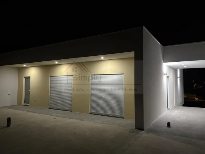 Moradia T3 para Venda em Arcos e Mogofores Foto 2