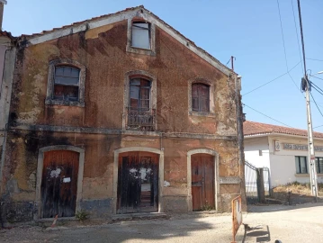 Loja para Venda em Arcos e Mogofores