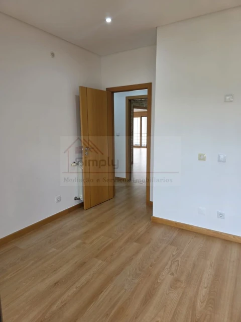 Apartamento T3 para Venda em Odivelas