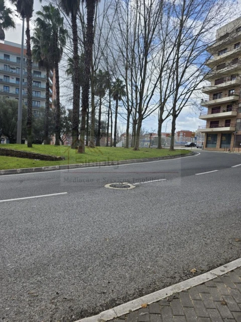 Apartamento T3 para Venda em Odivelas