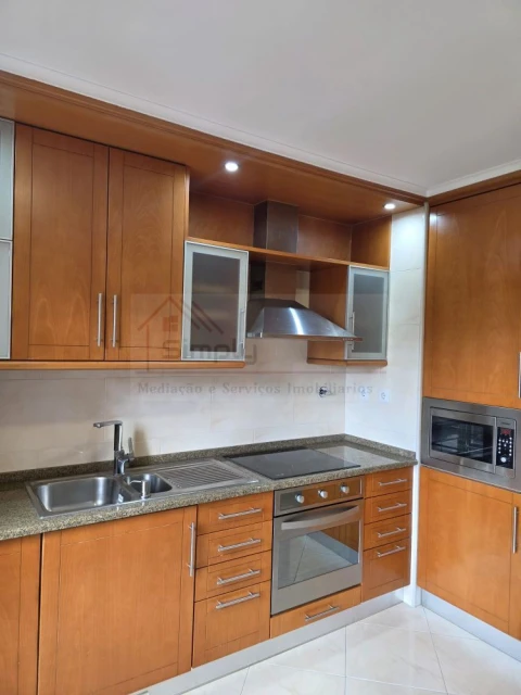 Apartamento T3 para Venda em Odivelas