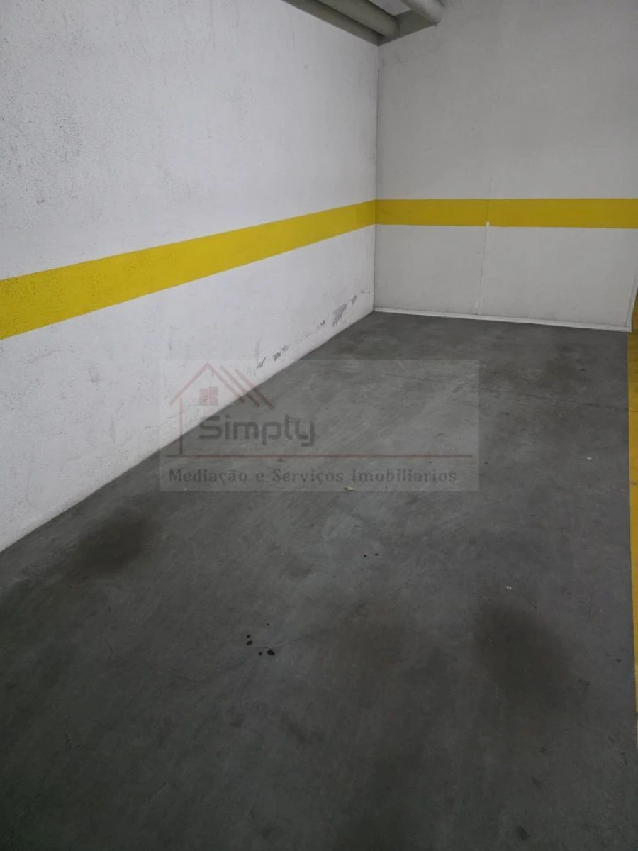Apartamento T3 para Venda em Odivelas Foto 49