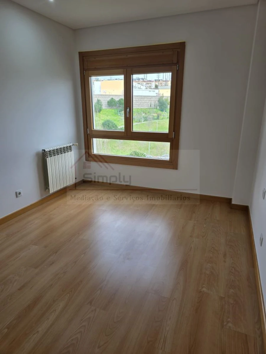 Apartamento T3 para Venda em Odivelas Foto 31