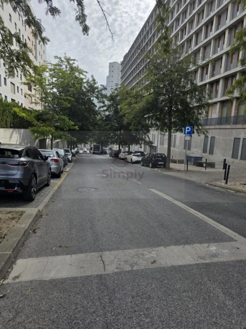 Garagem para Venda em Parque das Nações