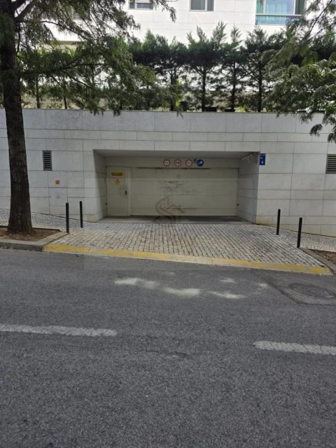 Garagem para Venda em Parque das Nações