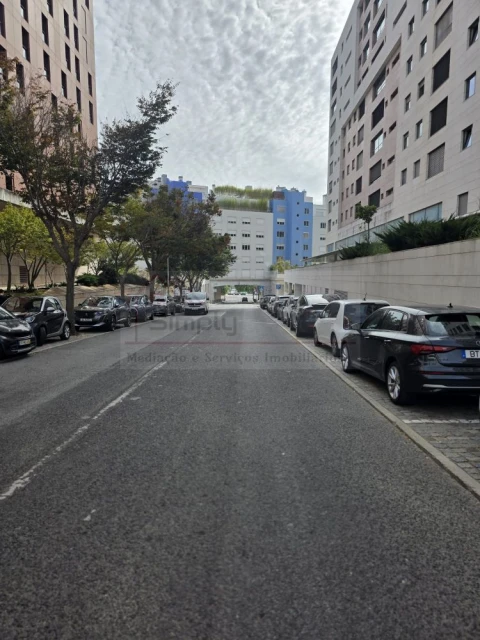 Garagem para Venda em Parque das Nações
