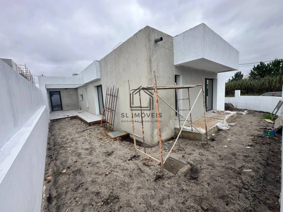 Moradia T3 para Venda em Fernao Ferro Foto 18