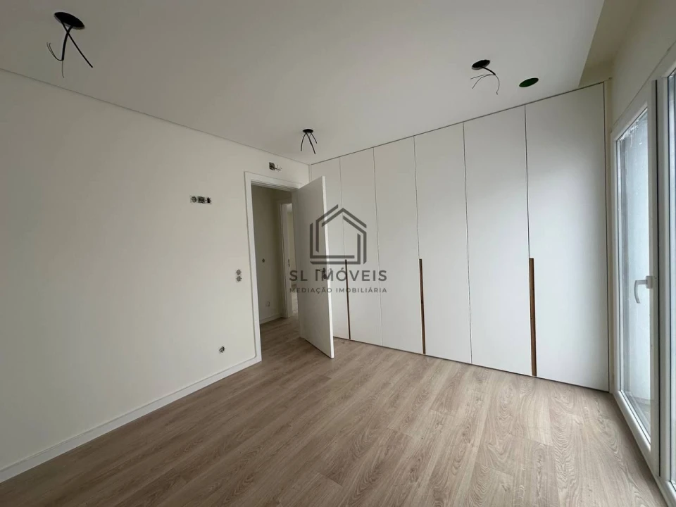 Moradia T3 para Venda em Fernao Ferro Foto 11