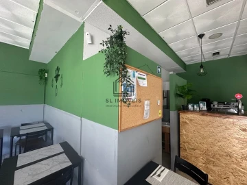 Loja para Trespasse em Seixal, Arrentela e Aldeia de Paio Pires