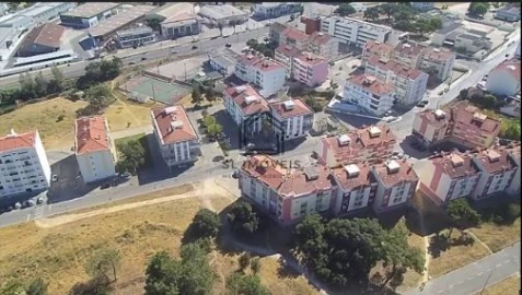 Loja para Trespasse em Seixal, Arrentela e Aldeia de Paio Pires