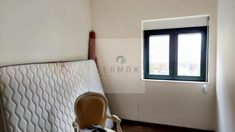 Moradia T8 para Venda em Campanhã