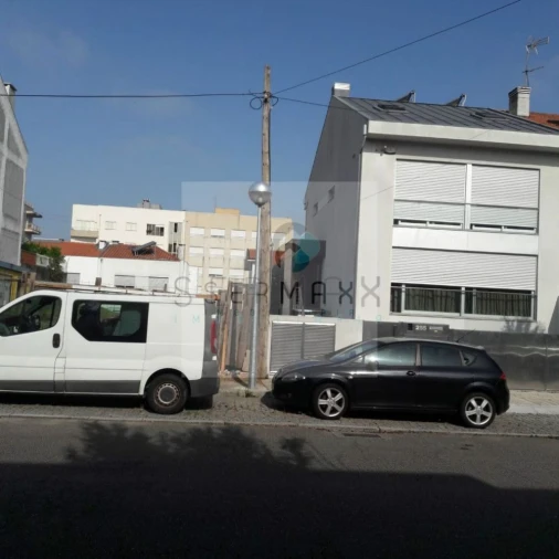 Terreno para Venda em Custóias, Leça do Balio e Guifões Foto 3