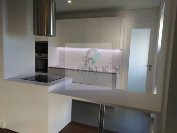 Apartamento T4 para Venda em Cedofeita, Santo Ildefonso, Sé, Miragaia, São Nicolau e Vitória
